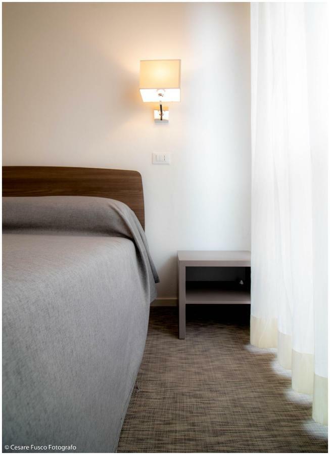 Hotel Caraibi Milano Marittima Exterior photo